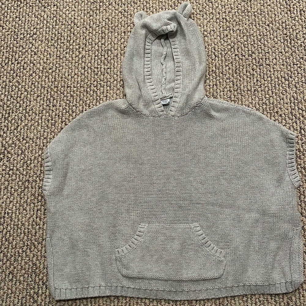 Old Navy Girls Size 5T Poncho Sweater